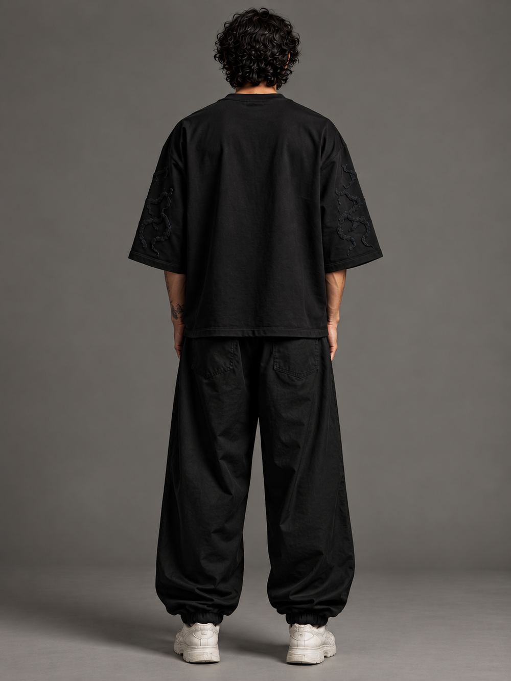 The Visionary Oversized Tee - Obsidian Black